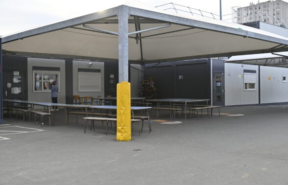 bâtiment de l'école élémentaire Jean-Moulin B à Villeneuve-la-Garenne.