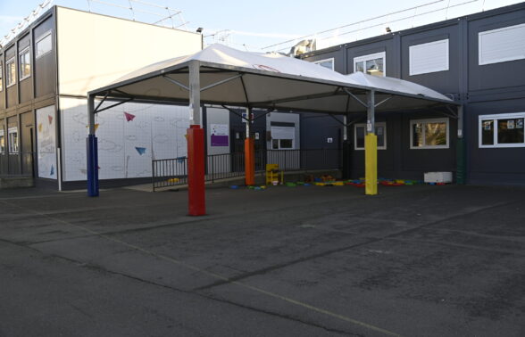 bâtiment de l'école maternelle Jean-Moulin à Villeneuve-la-Garenne.
