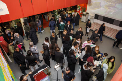 Les jeunes bacheliers sont venus récupérer leur diplôme du baccalauréat. - Agrandir l'image 5 sur 6, fenêtre modale