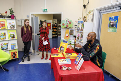 Rencontre littéraire avec Quincy Gane, auteur, illustrateur et chanteur. - Agrandir l'image 6 sur 6, fenêtre modale