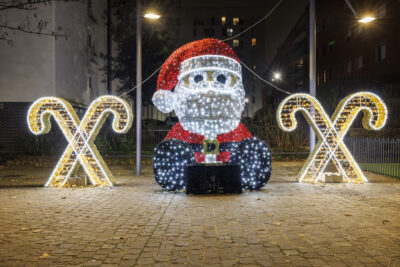 Les illuminations à Villeneuve-la-Garenne. - Agrandir l'image 6 sur 6, fenêtre modale