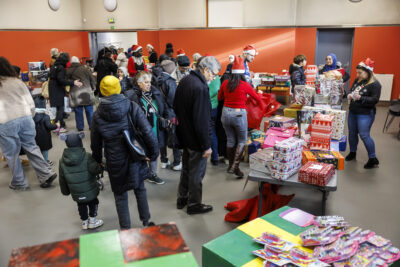 L'opération boîtes solidaires de Villeneuve-la-Garenne. - Agrandir l'image 5 sur 6, fenêtre modale