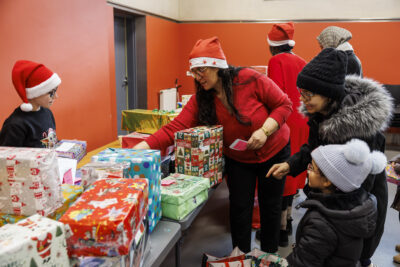 L'opération boîtes solidaires de Villeneuve-la-Garenne. - Agrandir l'image 3 sur 6, fenêtre modale
