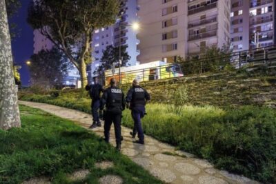 Agrandir l'image 1 sur 3, fenêtre modale