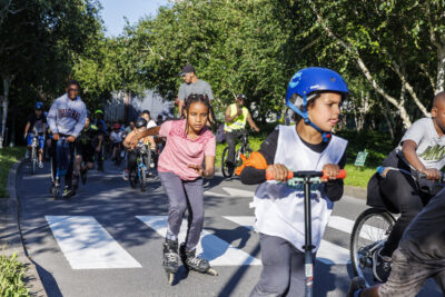 Agrandir l'image 4 sur 6, fenêtre modale