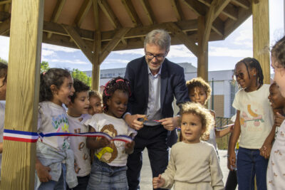 Agrandir l'image 3 sur 6, fenêtre modale